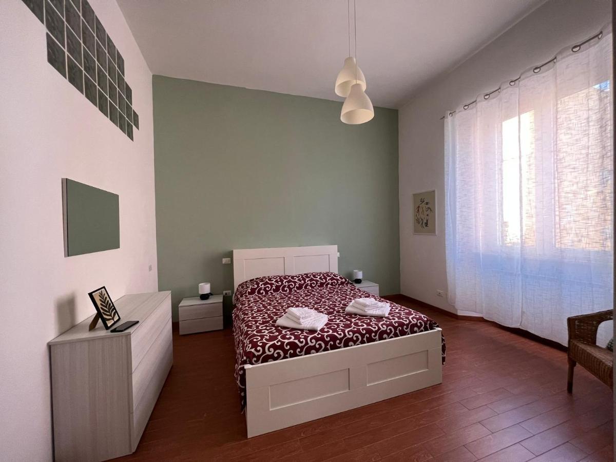 Spezialhouse Apartment La Spezia Bagian luar foto